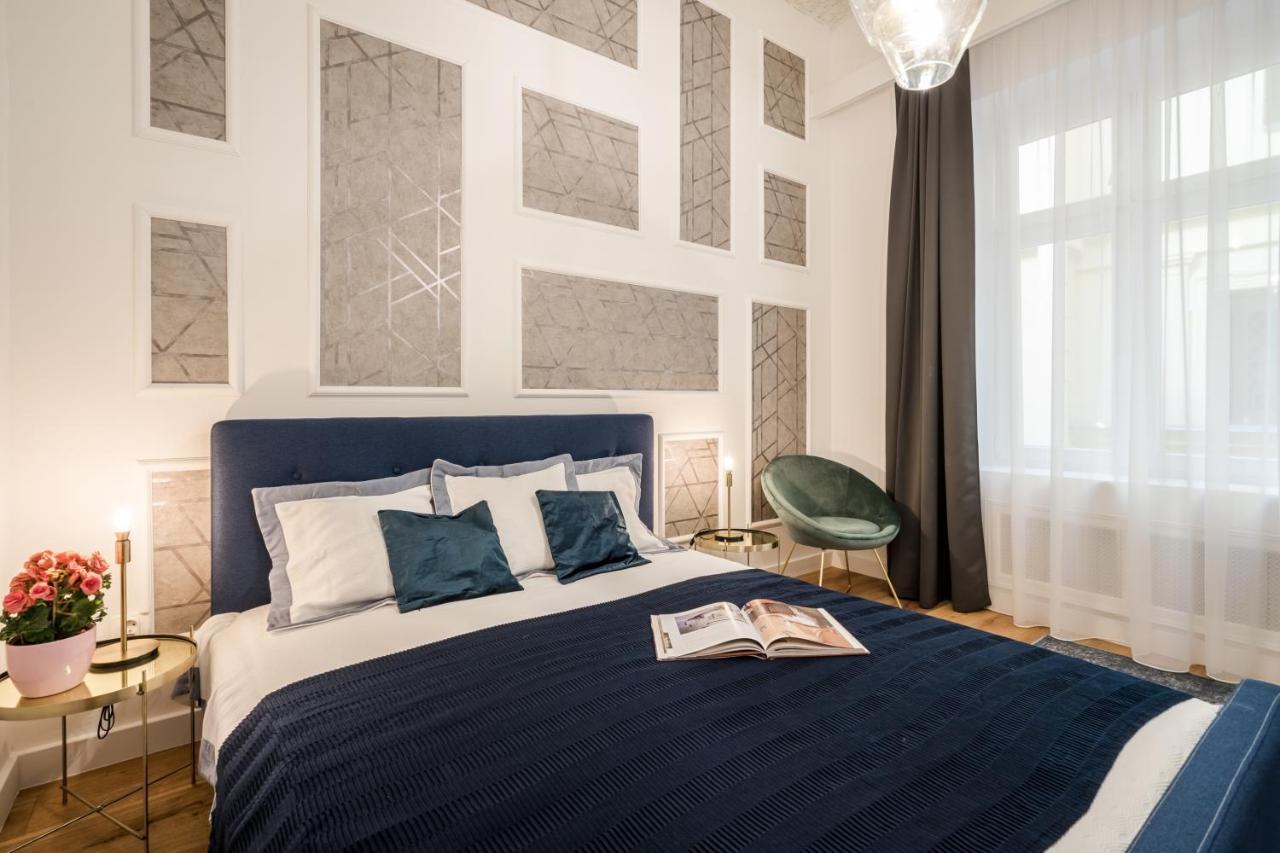 Bpr Kyanit Design Apartments With A/C Boedapest Buitenkant foto