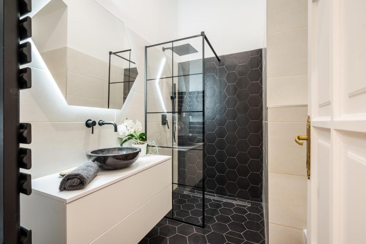 Bpr Kyanit Design Apartments With A/C Boedapest Buitenkant foto