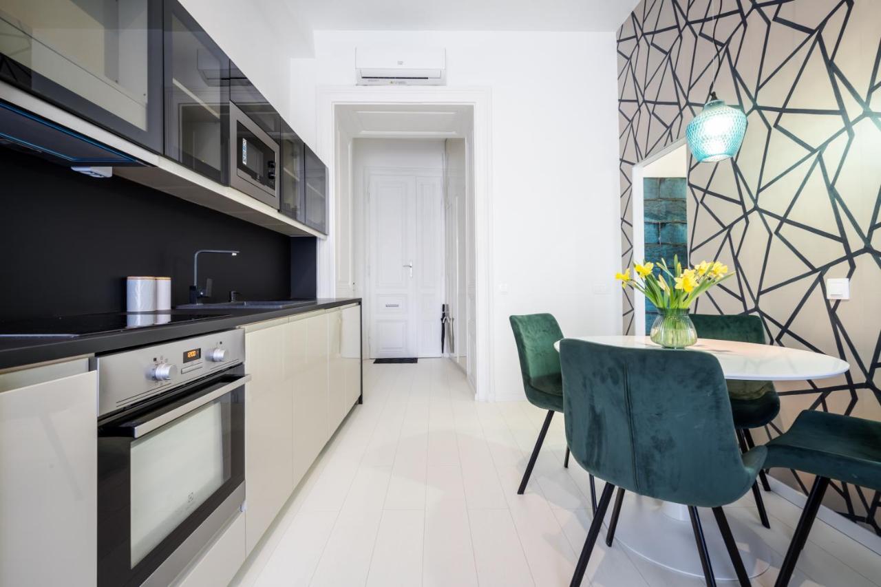 Bpr Kyanit Design Apartments With A/C Boedapest Buitenkant foto