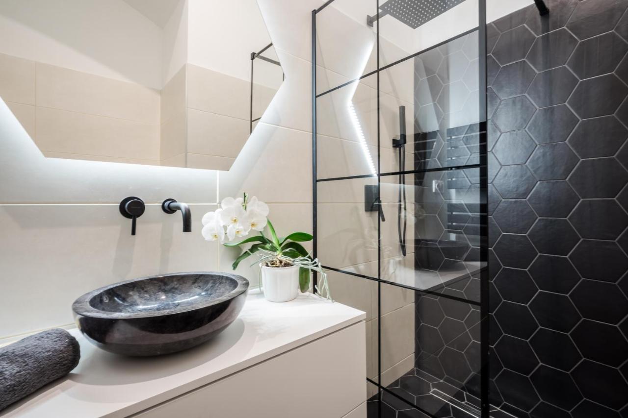 Bpr Kyanit Design Apartments With A/C Boedapest Buitenkant foto